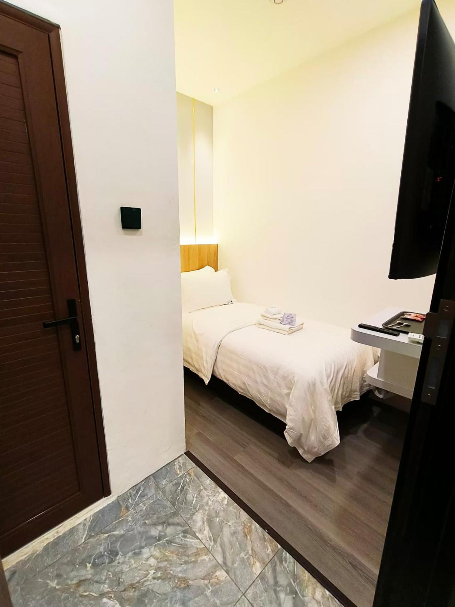 Red'S Hotel Bintulu Ngoại thất bức ảnh
